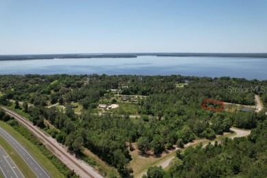 Lake Lochloosa Lot For Sale in Hawthorne Florida