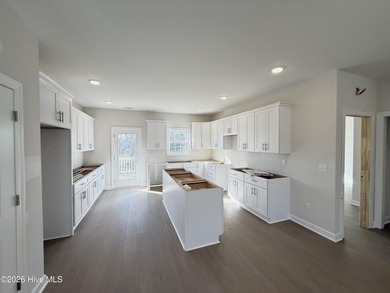 Gorgeous 3 bedroom 2 bath home in Morehead City. You will not