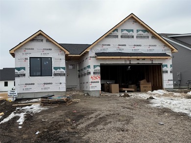 Saylorville Lake Home For Sale in Ankeny Iowa