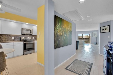 Lake Condo For Sale in Coconut Creek, Florida