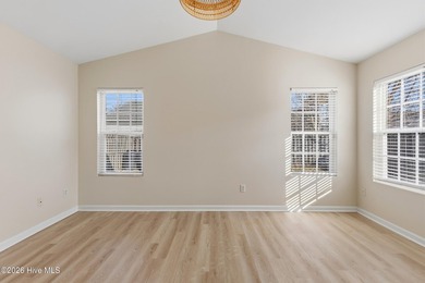 Beautifully renovated and move-in ready, this 3-bedroom, 2-bath - photo 22