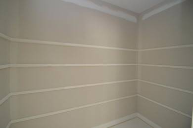 BEAUTIFUL NEW CONSTRUCTION in desirable Edwardsburg! Time still - photo 7