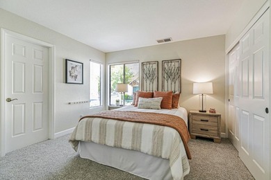 Looking for a spacious home for entertaining or work from home? - photo 8