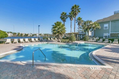 Welcome to Montreux Living! This beautifully upgraded 3-bedroom - photo 19