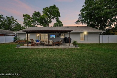 Welcome to this beautifully updated 3-bedroom, 2-bath home - photo 36