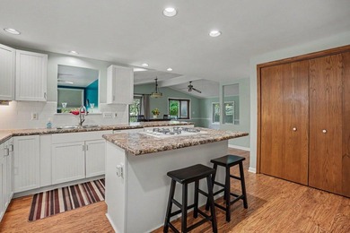 Additional listing photo 1