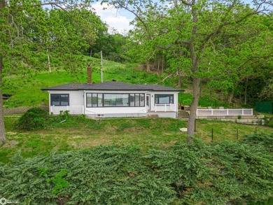 Mississippi River - Henderson County Home For Sale in Nauvoo Illinois