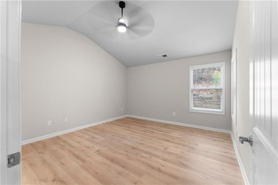 Stunning renovated home in highly sought after Pinnacle Place at - photo 11