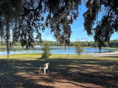 Lake Home For Sale in Keystone Heights, Florida