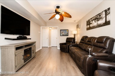 Welcome to this spacious and beautifully maintained two-family - photo 22