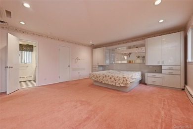 Spacious 4-bedroom, 2 full bath, 2 half bath Colonial offering - photo 26