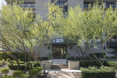 This luxury single story condominium is located in Icon at