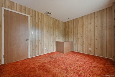 Spacious 4-bedroom, 2 full bath, 2 half bath Colonial offering - photo 31