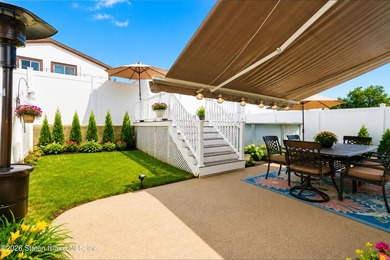 Welcome to this spacious and beautifully maintained two-family - photo 31