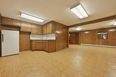 Spacious 4-bedroom, 2 full bath, 2 half bath Colonial offering - photo 34