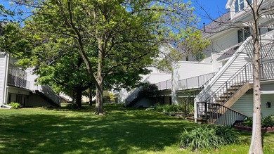 Charming, well-maintained, and truly unique contemporary 3-level - photo 42