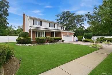 Spacious 4-bedroom, 2 full bath, 2 half bath Colonial offering - photo 45