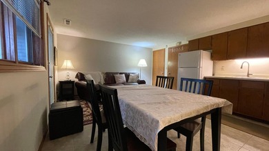 Charming, well-maintained, and truly unique contemporary 3-level - photo 47