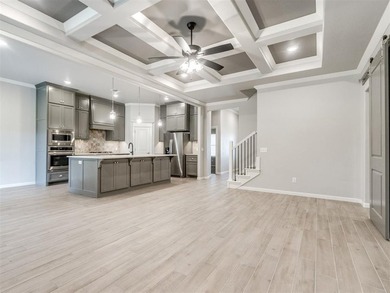 Welcome to Cedar Lane, where luxury, comfort, and thoughtful - photo 4