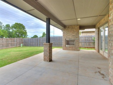 Welcome to Cedar Lane, where luxury, comfort, and thoughtful - photo 6
