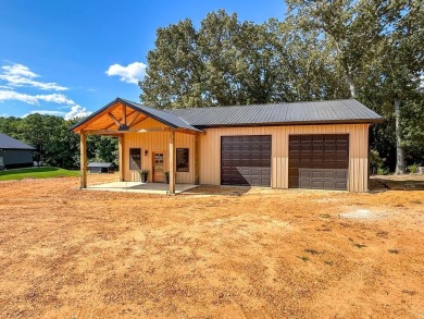 Kentucky Lake Home For Sale in Springville Tennessee