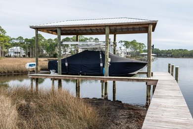 Beautiful waterfront lot, on protected area of Hogtown Bayou - photo 11