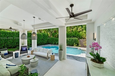 A CAPTIVATING BLEND OF MED-DECO CHARM & CONTEMPORARY COMFORT IN - photo 14