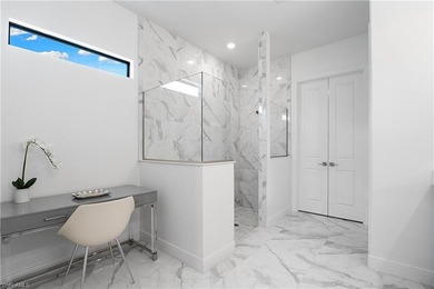 GORGEOUS (AND RARELY AVAILABLE) STONEWATER WITH LOFT RESIDENCE - photo 24
