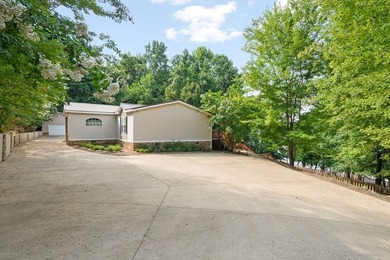 Escape to the tranquility of rural waterfront living! This - photo 6