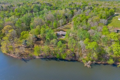 Escape to the tranquility of rural waterfront living! This - photo 7