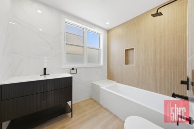 Luxury Victorian Renovated Home in the Heart of Prospect Park - photo 34