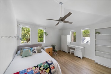 A CAPTIVATING BLEND OF MED-DECO CHARM & CONTEMPORARY COMFORT IN - photo 38