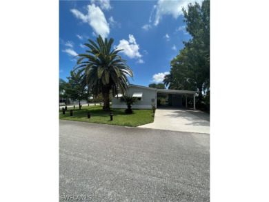 Lake Okeechobee Home For Sale in Moore Haven Florida