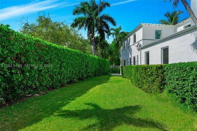 A CAPTIVATING BLEND OF MED-DECO CHARM & CONTEMPORARY COMFORT IN - photo 41