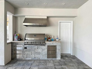 The Iconic Pensacola Waterfront home everyone has waited for! - photo 47
