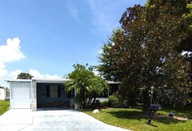 (private lake, pond, creek) Home For Sale in Auburndale Florida