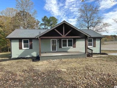 Lake Home For Sale in Cadiz, Kentucky