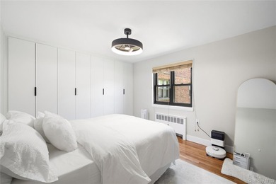 Welcoming 1-bedroom lower located in desirable Beech Hills - photo 11