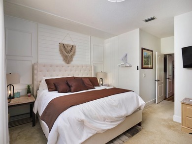 IMMEDIATE PREMIER GOLF AVAILABLE! One of the most unique homes - photo 11