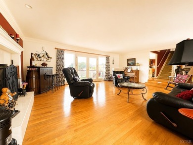 This exceptional coastal estate offers an extraordinary - photo 3