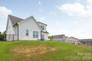 Welcome to 212 Meyers Ridge Road, where modern living meets - photo 21