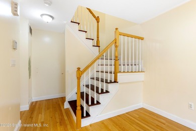 Absolute Move-In condition. Brand new roof. House was freshly - photo 26