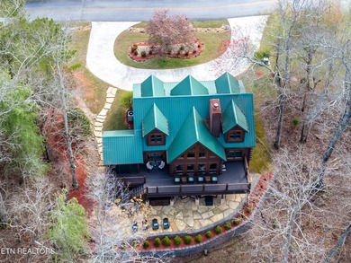Well-kept deep-water lakefront home on Watts Bar Lake in - photo 6