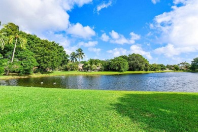 (private lake, pond, creek) Home For Sale in Boca Raton Florida