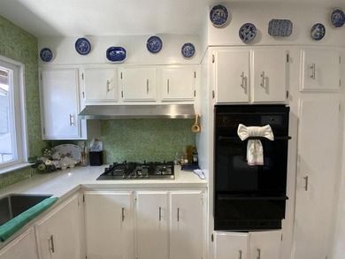 Don't miss the best priced home in this beautifully maintained - photo 15