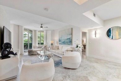 Furnished, elegant and thoughtfully designed Reverse Fairmont in - photo 1