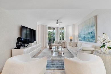 Furnished, elegant and thoughtfully designed Reverse Fairmont in - photo 4