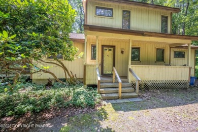 Lake Home For Sale in Pocono Lake, Pennsylvania