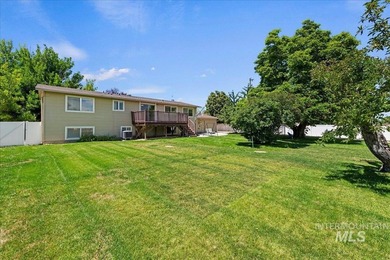 Two separate parcels, one purchase-an opportunity like this - photo 30