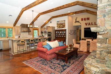 A well kept secret is this fabulous four bedroom three bath home - photo 4